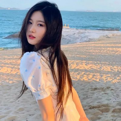 好女三头瞒